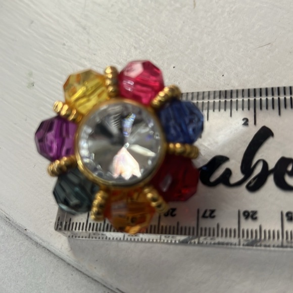 207. Vintage Multicolor Bead Clip On Earring - Picture 7 of 11
